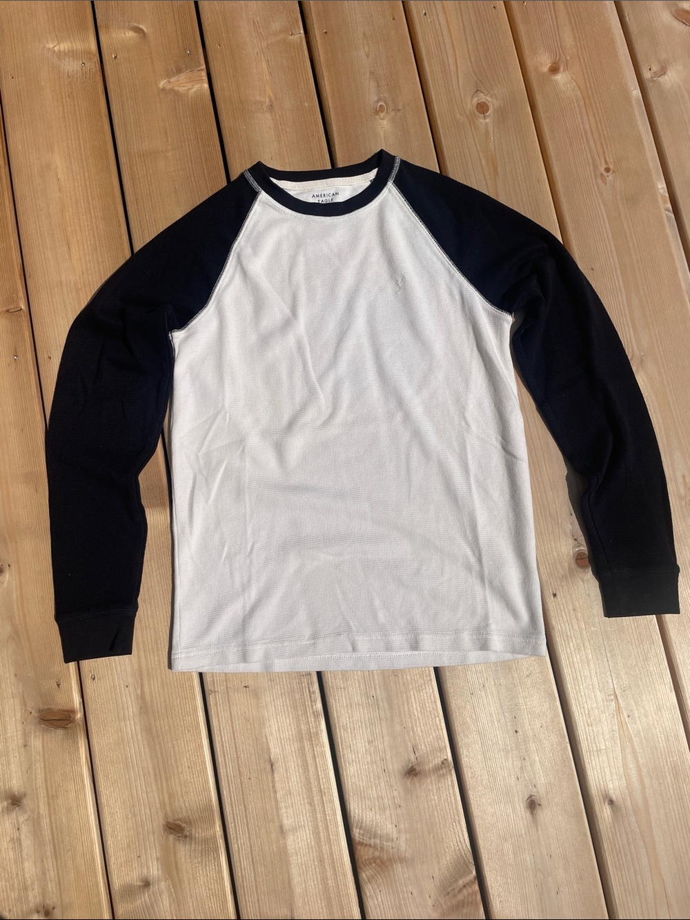 American Eagle Outfitters White and Black Raglan Long Sleeve Thermal Shirt